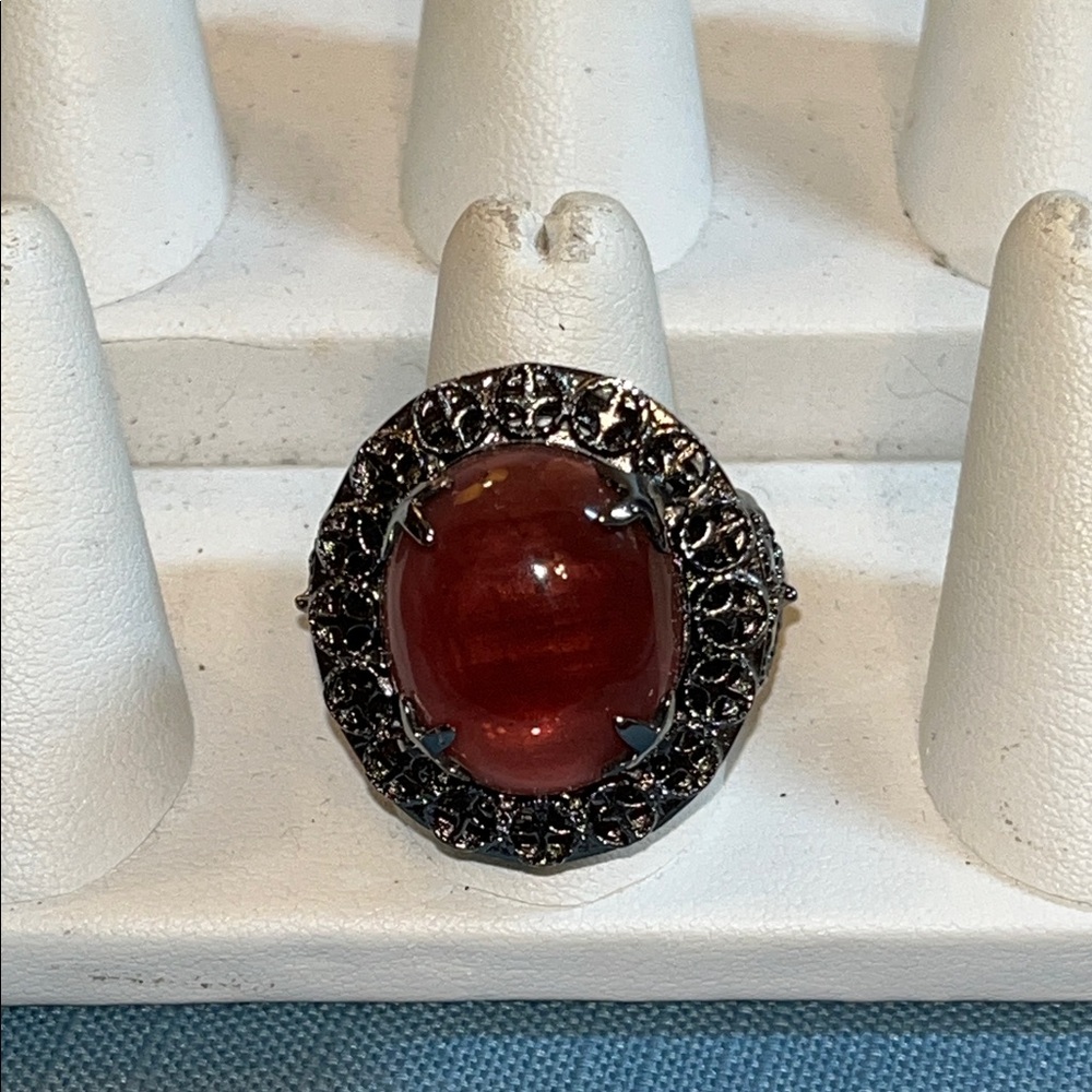 Holsted Jewelers Statement ring, new in box, gun metal ornate setting